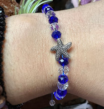 Load image into Gallery viewer, Yemaya Beaded Glass Bracelet With Metal Starfish Charm

